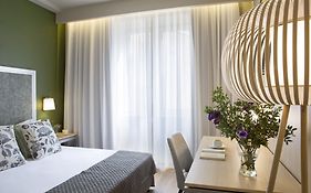 Zeus Essence Bucharest Central