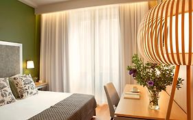 Zeus Essence Bucharest Central